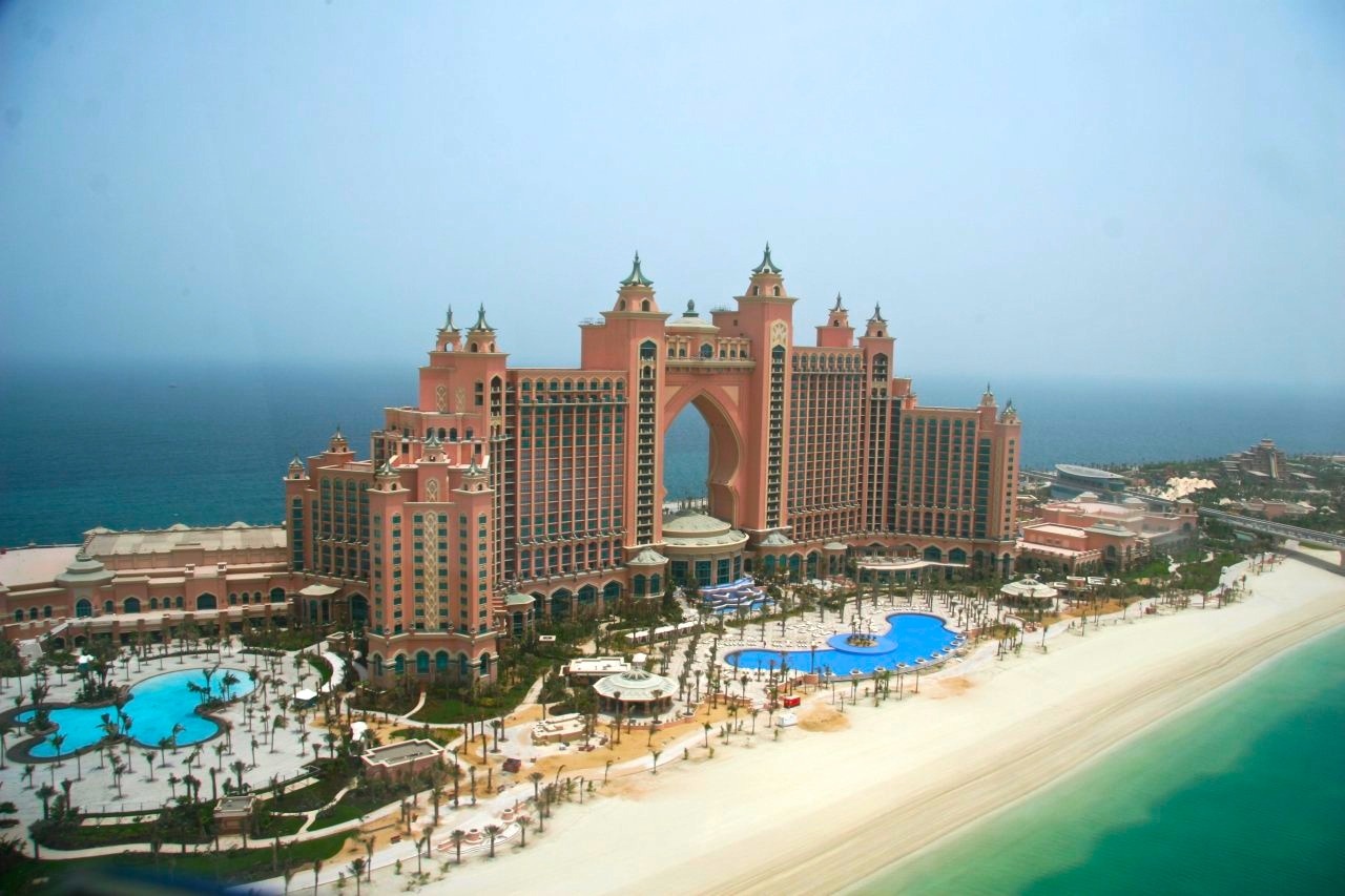 Places and Hotels To Stay in Dubai